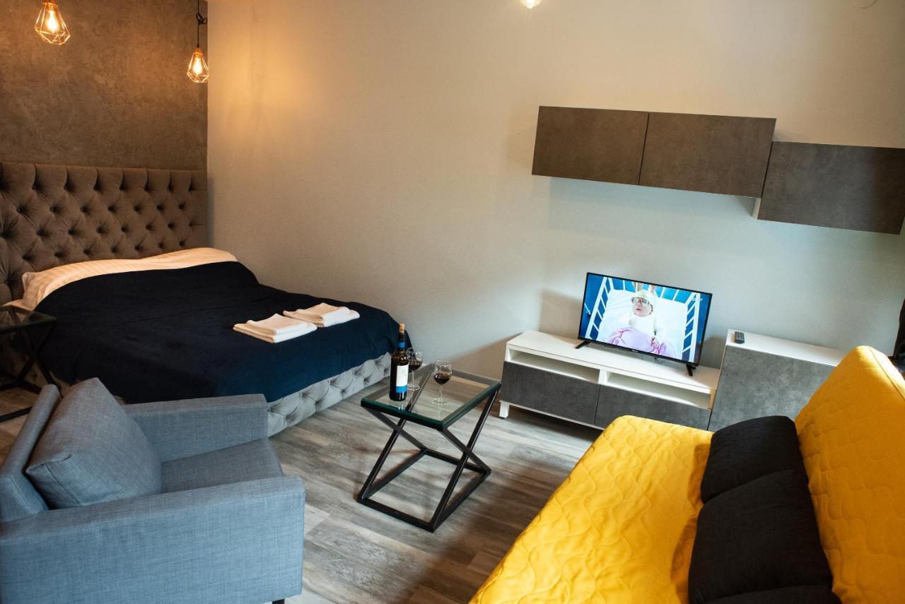 Apartament Antresola Fabryczna Ζιελόνα Γκόρα Εξωτερικό φωτογραφία